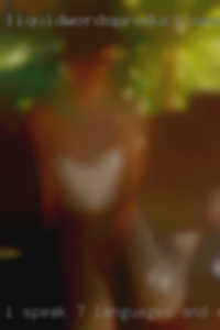 I speak 7 languages and clubs i'm a musician.