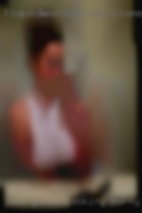 Just girls looking horny to,chat see were it,goes in Bonner.