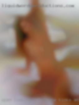 Open looking to anyone kinks and new experiences in Alexandria.